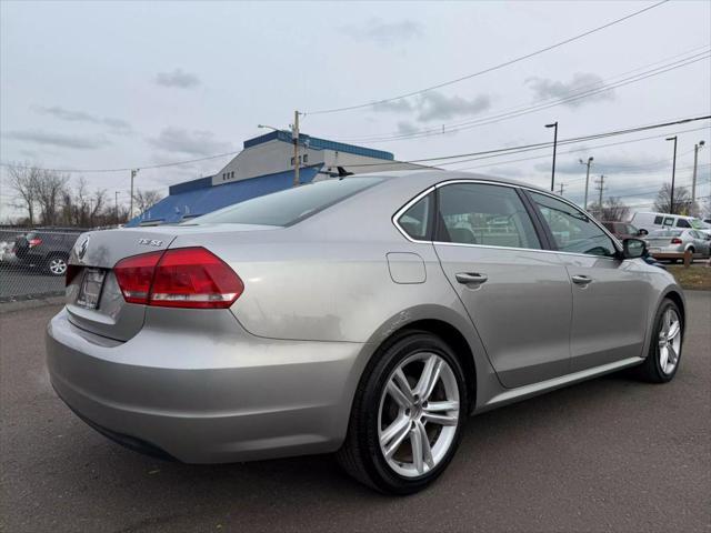 2014 volkswagen passat 1.8t auto se w/sunroof & nav