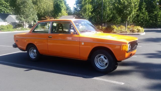 restored beauty - 1974 volvo 142 grand luxe gl b20 automatic classic car