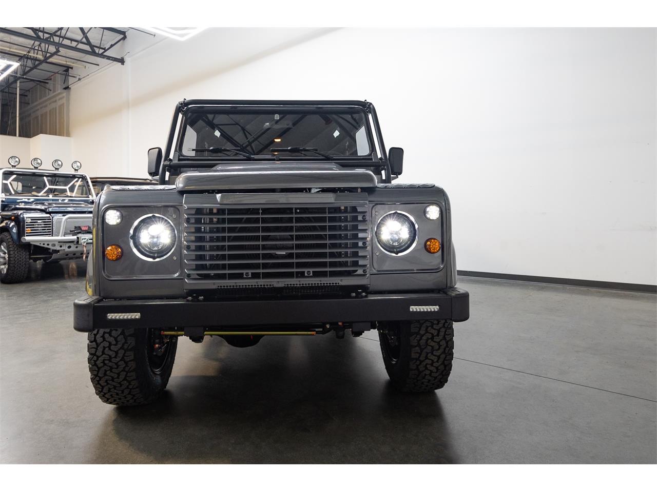 1985 land rover defender 110