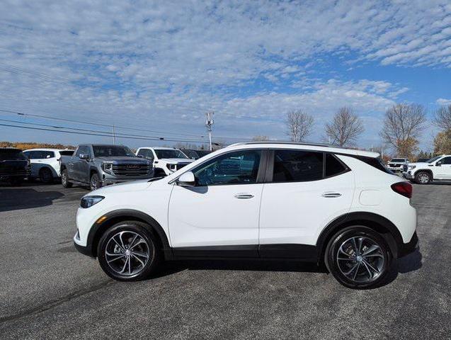 2022 buick encore gx select