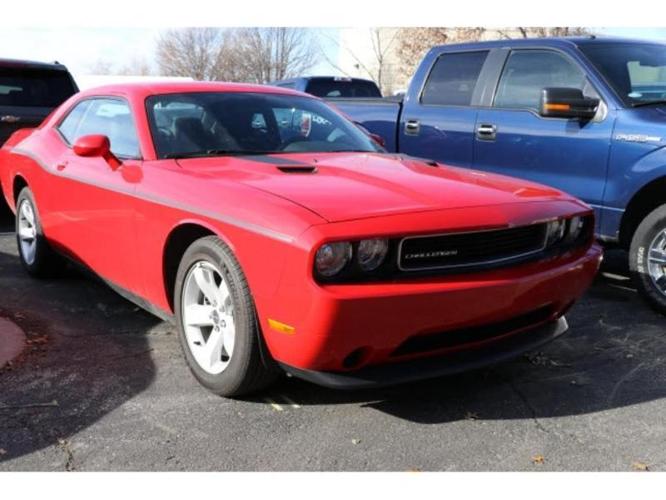 2014 dodge challenger sxt sxt 2dr coupe for sale in overland park, kansas