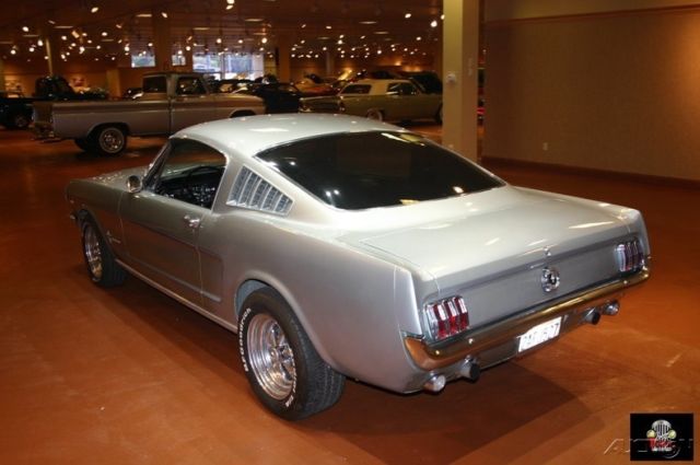 1965 ford mustang fastback! 1 owner california car!!!!!!
