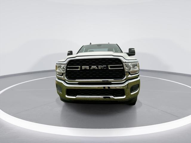 2024 ram 2500 big horn regular cab 4x4 8 box
