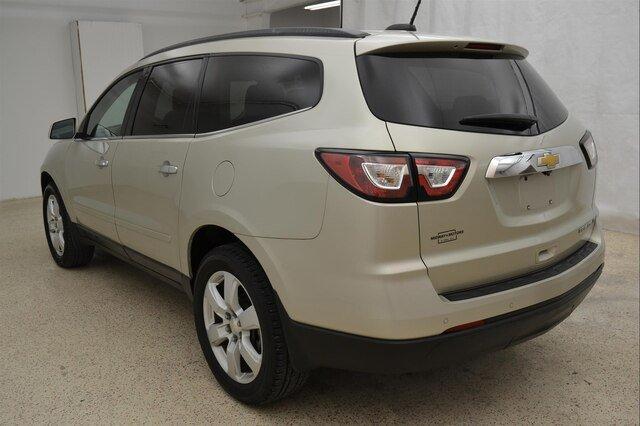 used 2016 chevrolet traverse fwd lt w/ 1lt mcpherson, ks 67460 for sale in conway, kansas