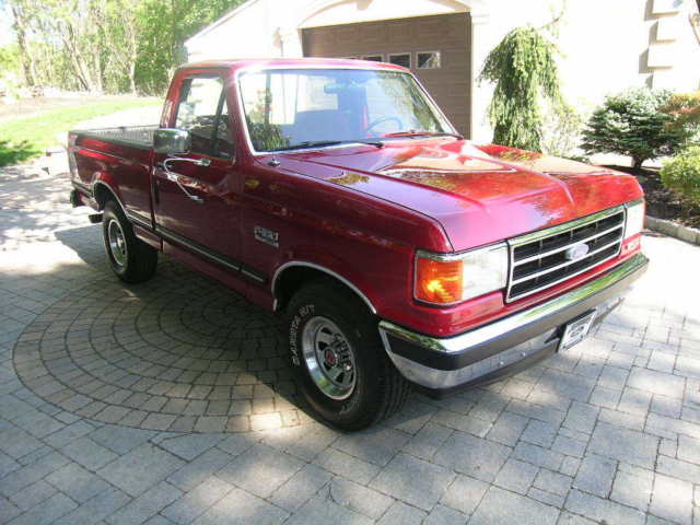 1990 ford truck f150 xlt shortbed,,museum piece,show truck,concours