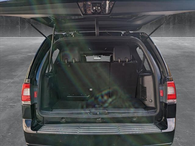 2017 lincoln navigator select