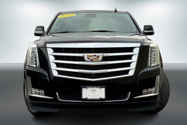 2019 cadillac escalade esv luxury