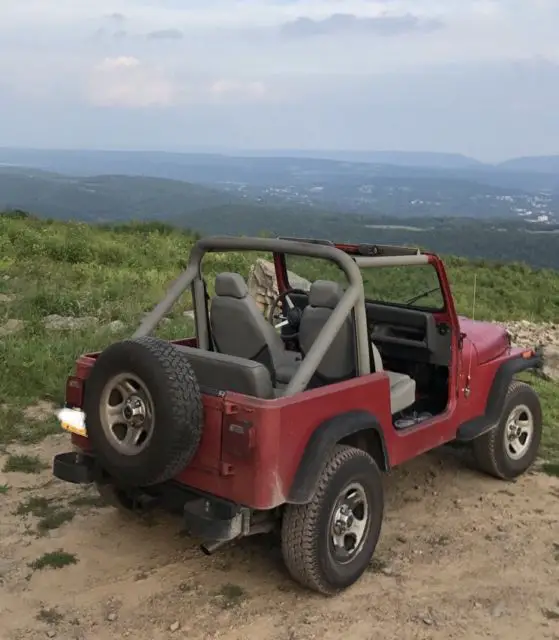 1988 jeep wrangler 2.5 with hard top, solid frame, great mechanical condition