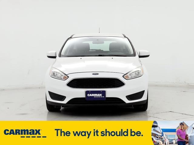 2018 ford focus se