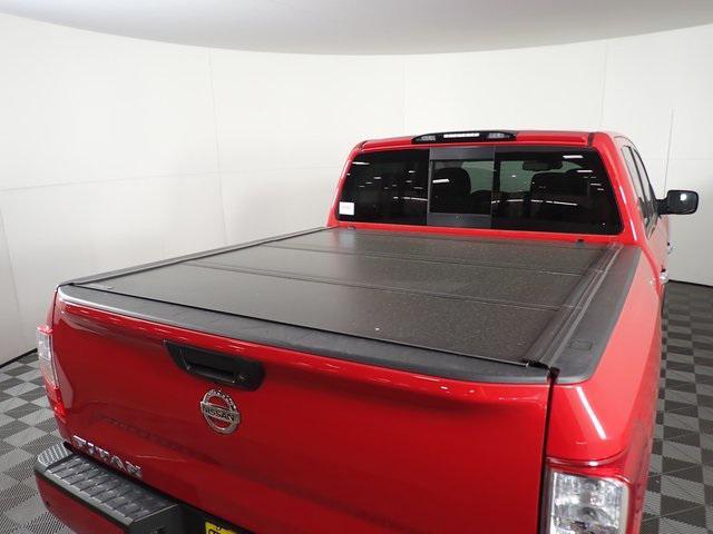 2021 nissan titan sv