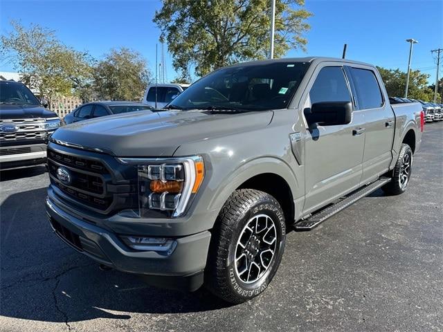 2021 ford f-150 xlt