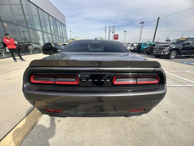 2022 dodge challenger gt