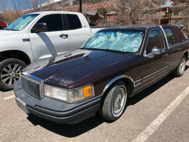 1992 lincoln town car executive 24,437 miles! incredible condition!