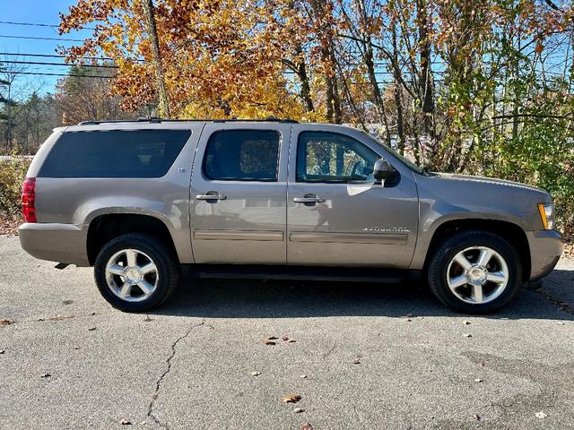 2013 chevrolet suburban 1500 lt