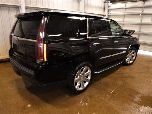 2016 cadillac escalade luxury