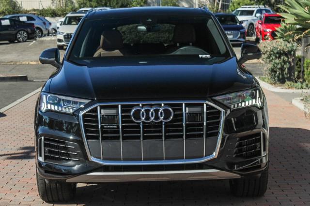 2023 audi q7 55 premium
