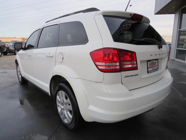 2018 dodge journey se