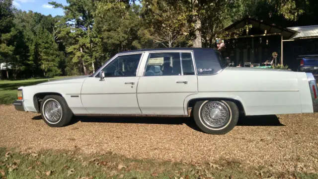 1982 cadillac sadan deville 4 door car garage kept family owned