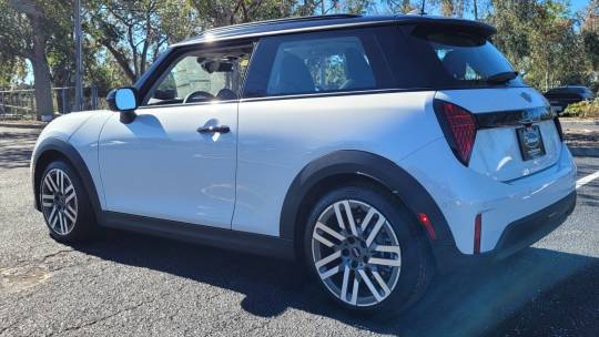 2025 Mini Hardtop