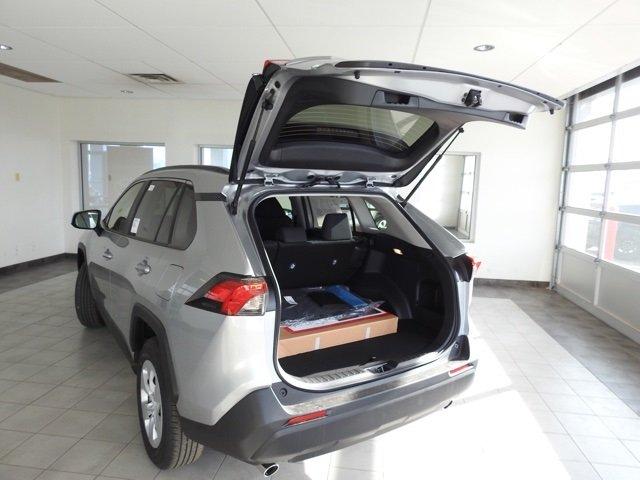 new 2019 toyota rav4 awd le hutchinson, ks 67502 for sale in hutchinson, kansas