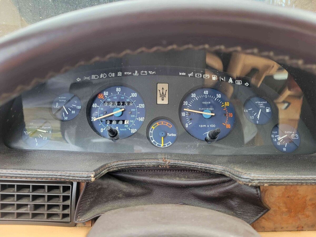 1987 maserati spyder black