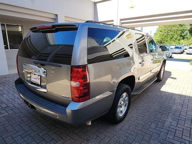 2008 chevrolet suburban lt