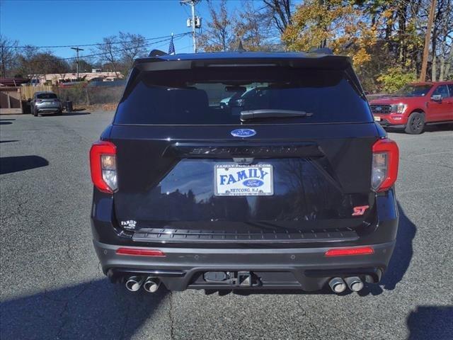 2021 ford explorer st