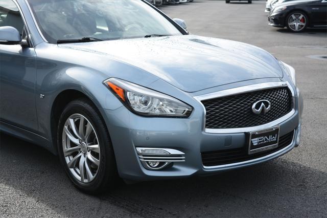2018 infiniti q70 3.7x luxe