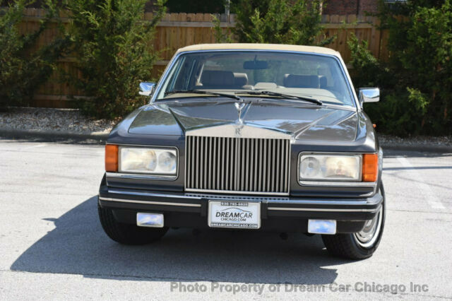 1985 rolls royce silver spur sedan !!! low miles !!! rare color combo !!! wow !!