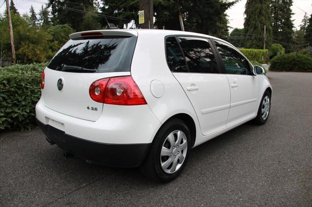 2008 volkswagen rabbit base