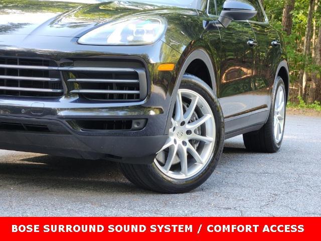 2021 porsche cayenne base