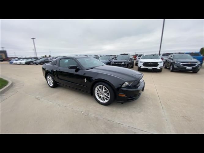 used 2013 ford mustang v6