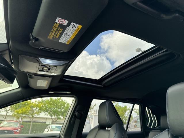 2019 toyota rav4 hybrid se