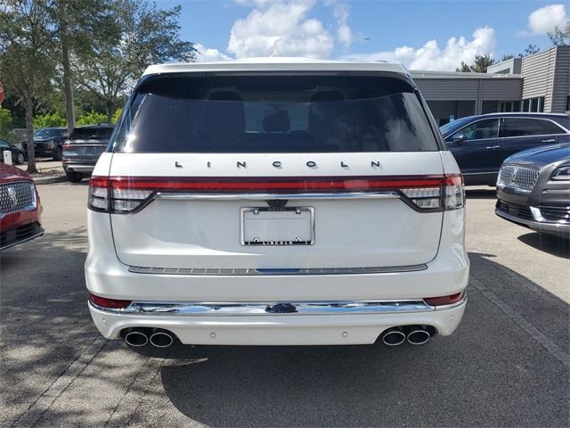 2023 lincoln aviator black label awd