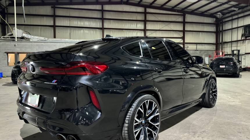 2021 bmw x6 m base