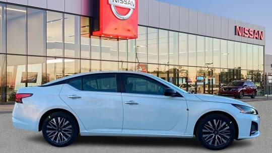 2025 Nissan Altima