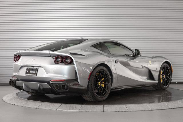 2018 ferrari 812 superfast base