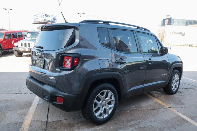 2016 jeep renegade latitude