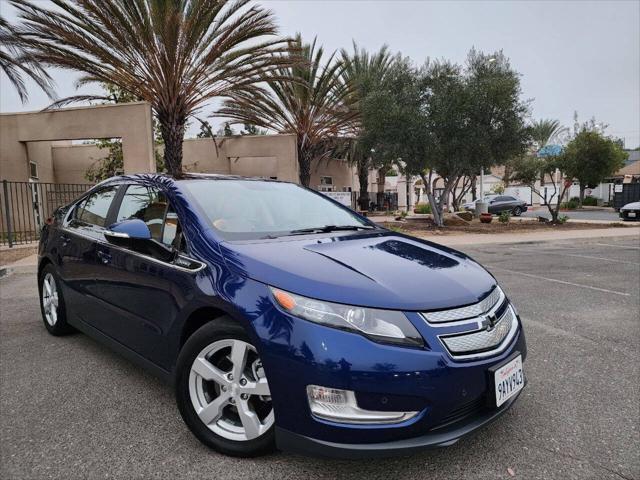 2012 chevrolet volt base