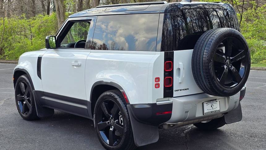 2023 land rover defender 90 s
