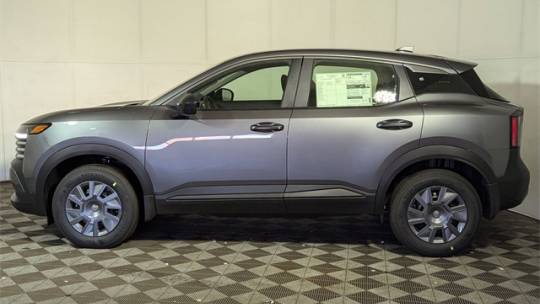 2025 Nissan Kicks