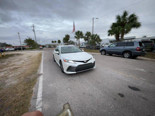 2022 toyota camry xle