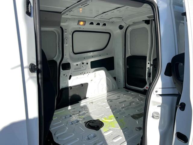 2022 ram promaster city base