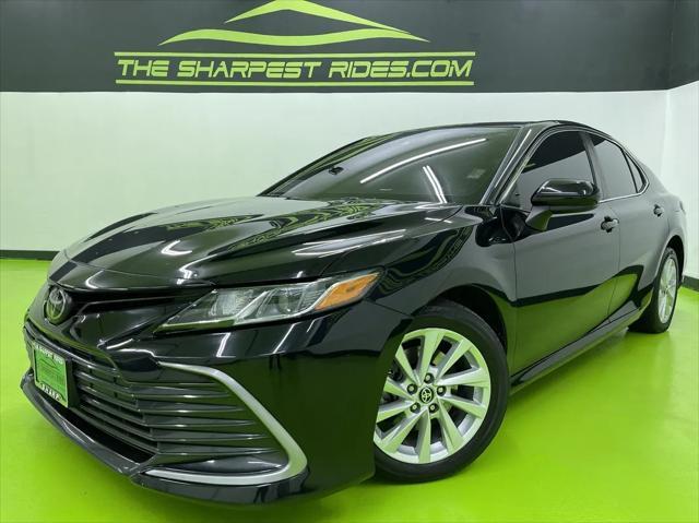 2022 toyota camry le