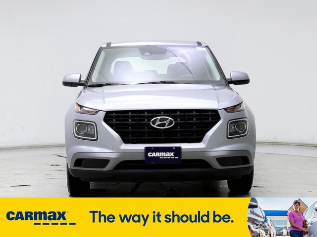 2021 hyundai venue se