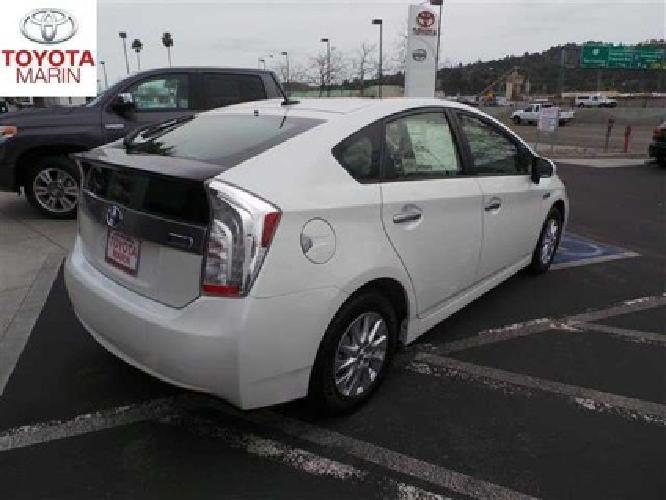 2014 toyota prius plug-in in san rafael, ca