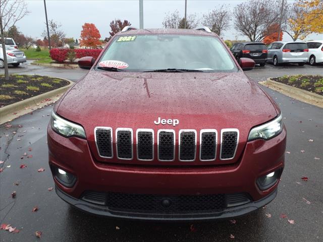 2021 jeep cherokee latitude lux