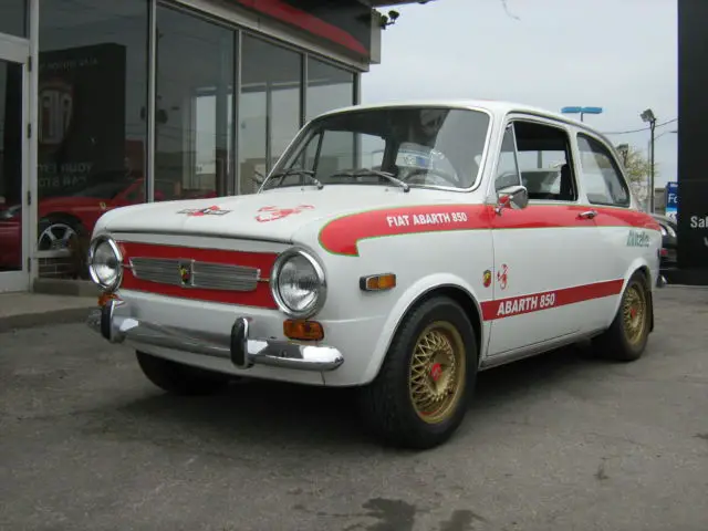1971 fiat 850 berlina 2 door sedan