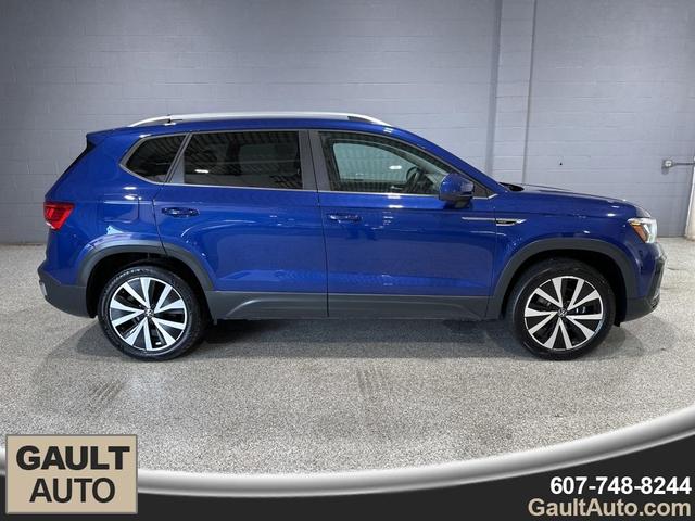 2022 volkswagen taos 1.5t se