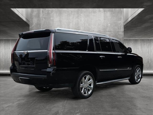 2017 cadillac escalade esv luxury